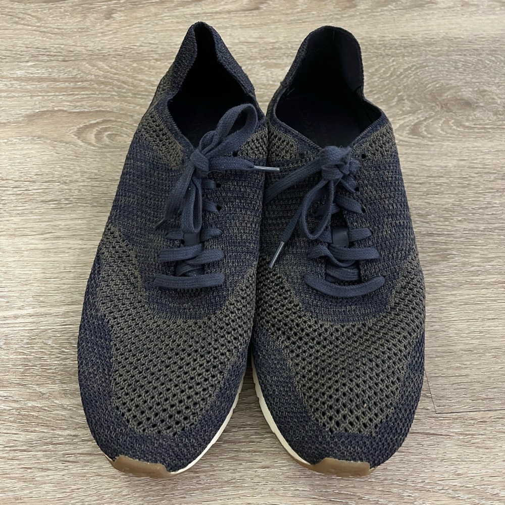 Cole Haan Mesh Navy Blue Sneakers Size 11.5